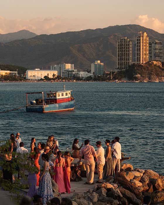 playas_imperdibles_en_Santa_Marta_guia_completa_para_disfrutar_el_mar_caribe_colombiano_taganga_perla_roca