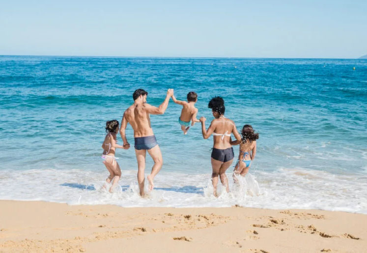 Santa Marta con niños 2025 Planes familiares, playas seguras y mucha diversión