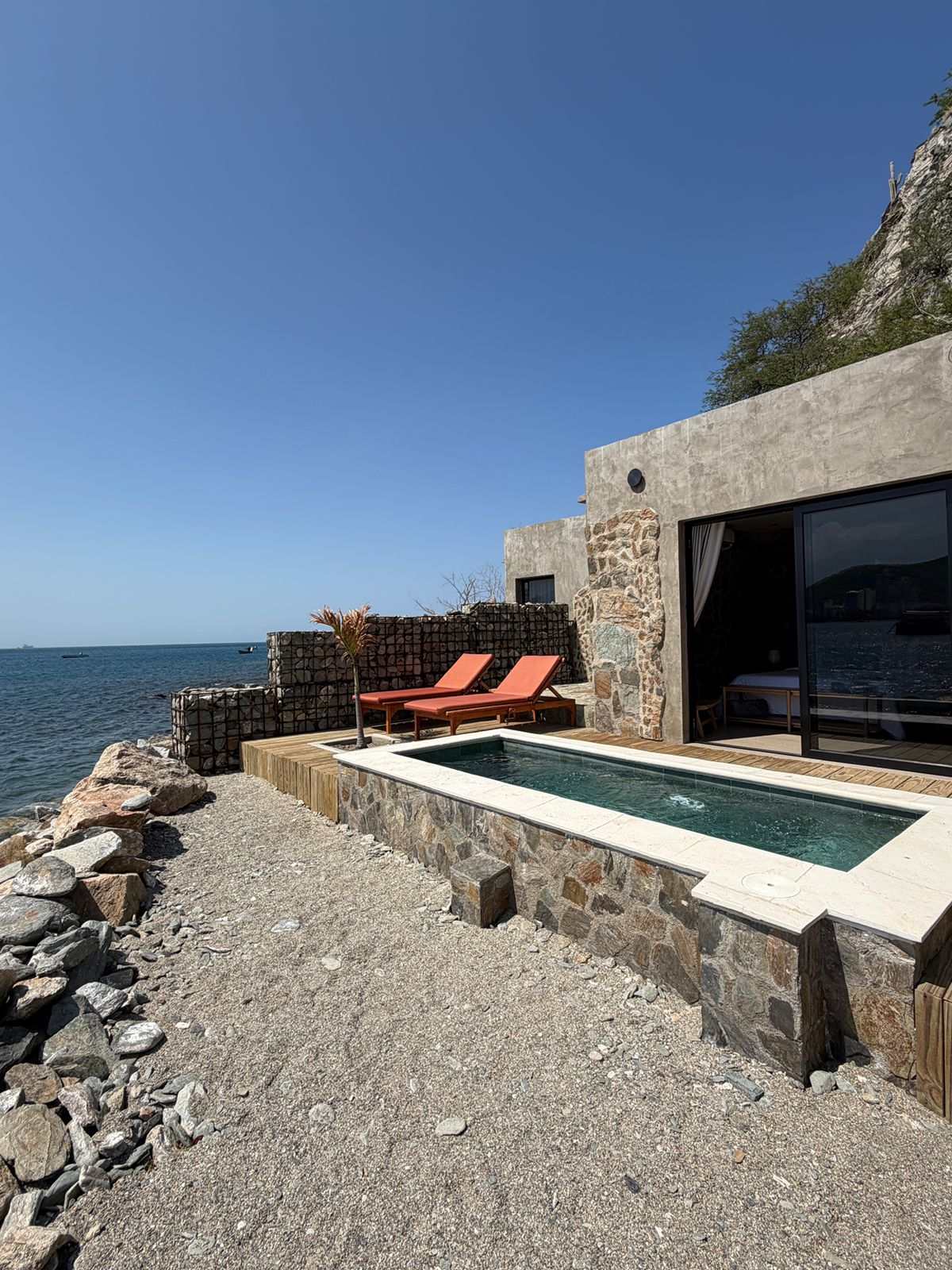 Couple premium perla roca hotel